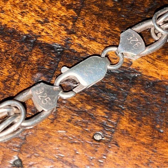Solid Silver Italian Necklace - Picture 7 of 7